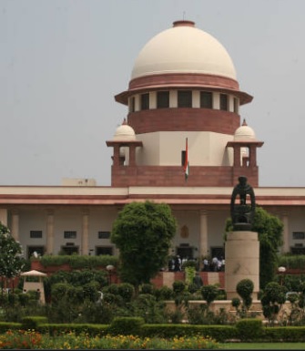 बेटियां किसी पर बोझ नहीं होतीं ऐसी मानसिकता के लोगो दिखाया आईना : सुप्रीम कोर्ट बेटियां किसी पर बोझ नहीं होतीं ऐसी मानसिकता के लोगो दिखाया आईना : सुप्रीम कोर्ट