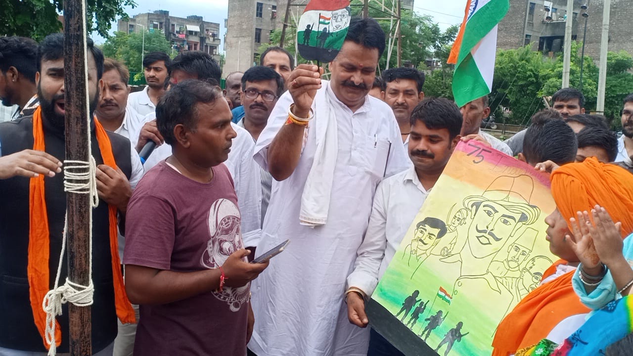 शशि शंकर तिवारी की बढ़ी लोकप्रियता शशि शंकर तिवारी की बढ़ी लोकप्रियता