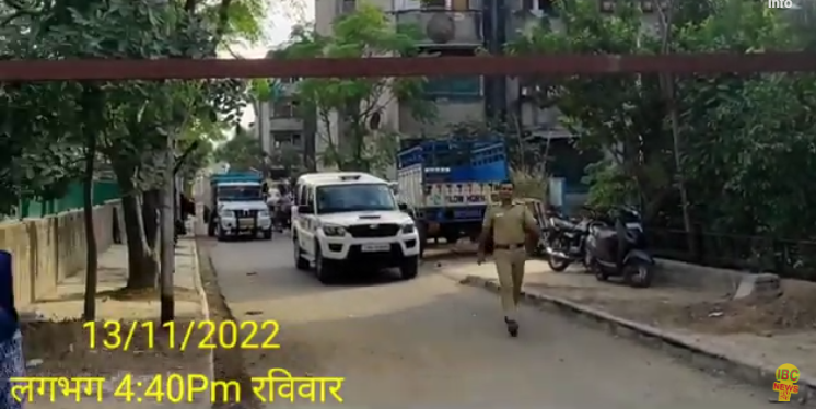 चंडीगढ़ मौली जागरण थाना प्रभारी से प्लॉट मालिक की मिली भगत क्या कमांड देते होंगे कर्मचारियों को