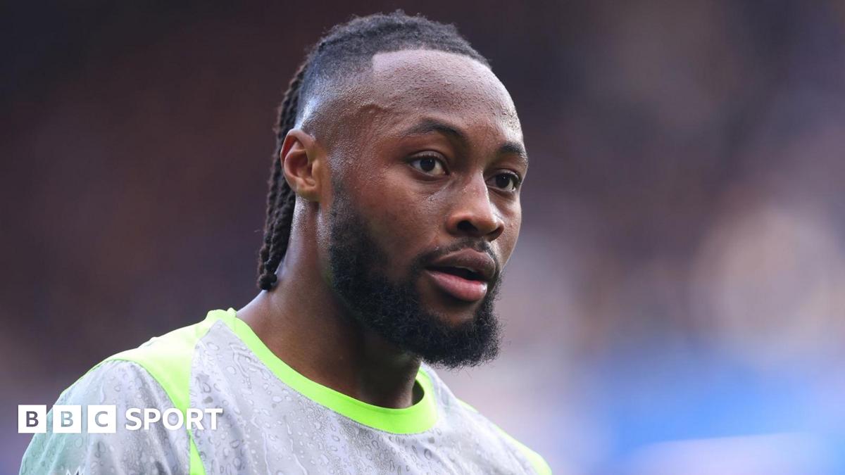 एंटोनी सेमेन्यो: मैन सिटी फॉरवर्ड ने नस्लीय दुर्व्यवहार पर प्रकाश डाला